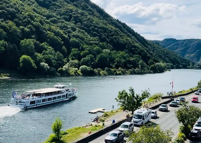 St. Georg * Ediger-Eller